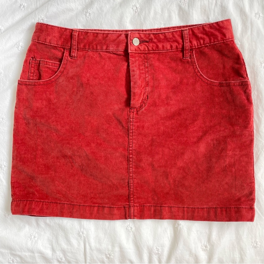 BDG brick red corduroy mini skirt. Size 6